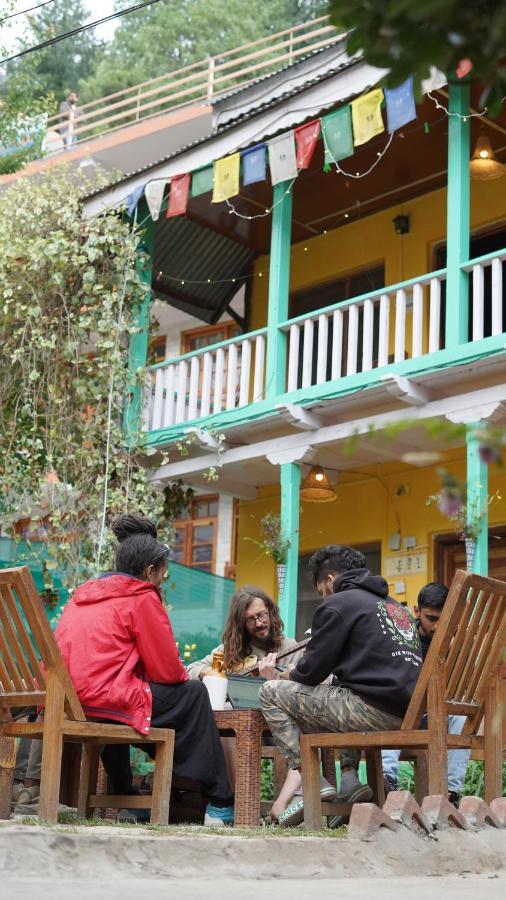 Yaarana Stay & Cafe, Vashisht, Manali ภายนอก รูปภาพ