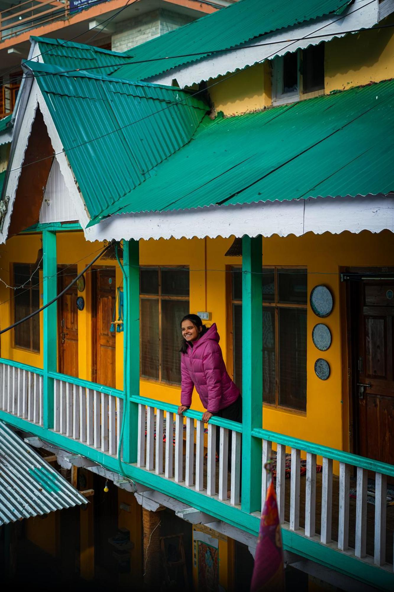 Yaarana Stay & Cafe, Vashisht, Manali ภายนอก รูปภาพ
