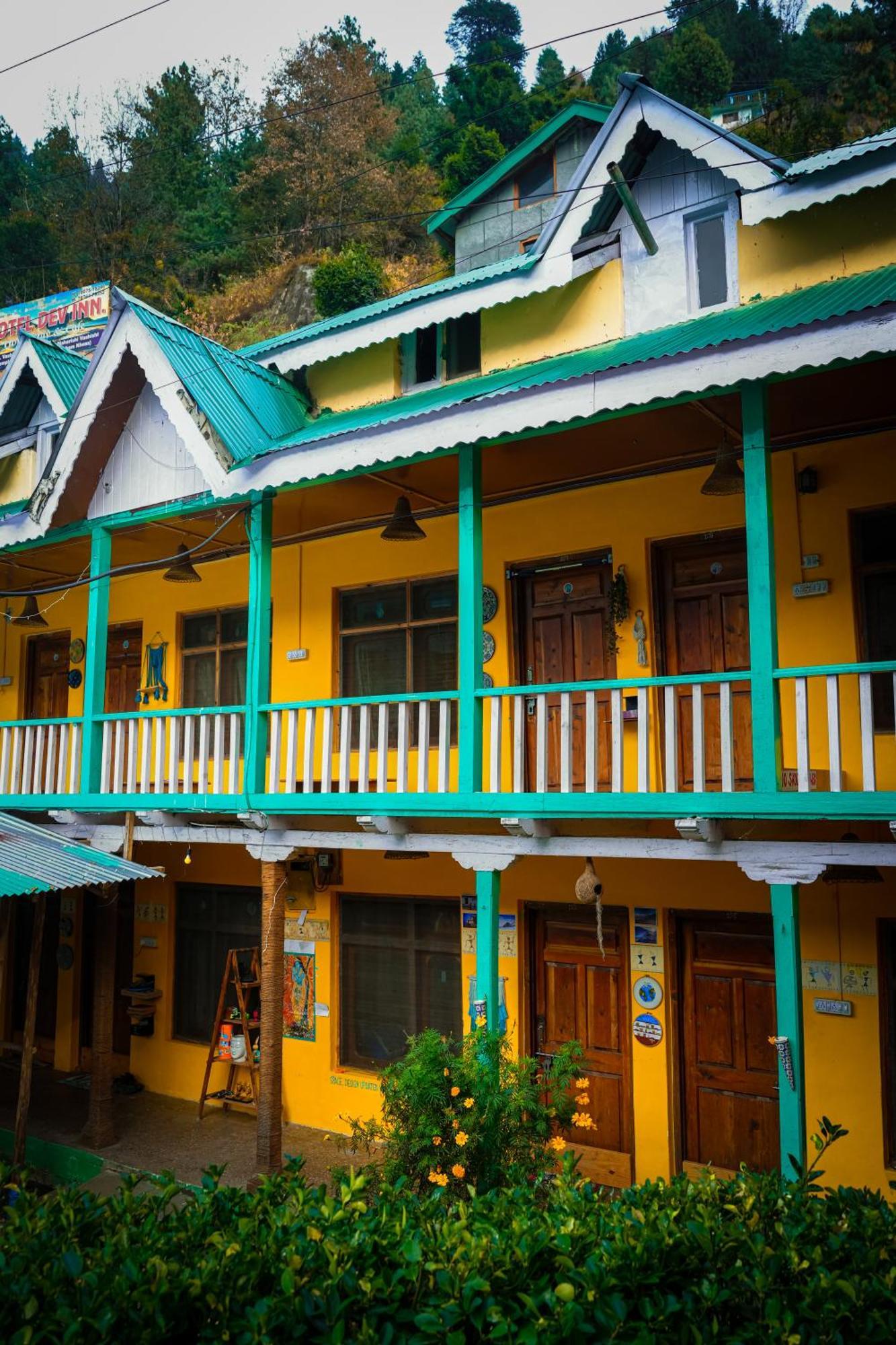 Yaarana Stay & Cafe, Vashisht, Manali ภายนอก รูปภาพ